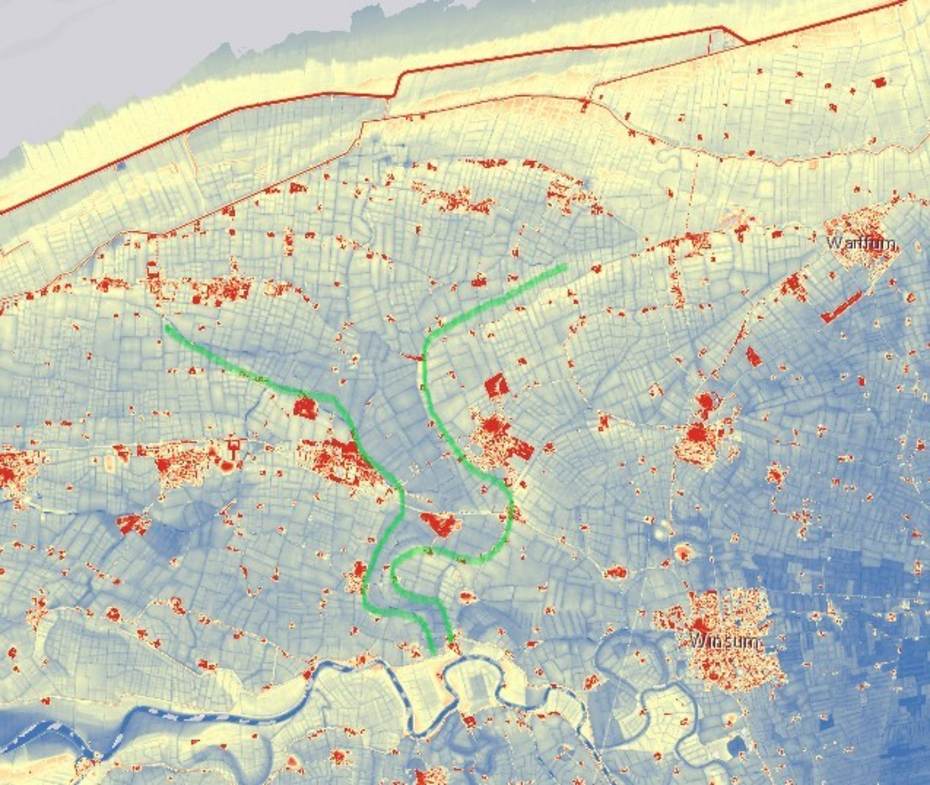 Contouren (groen) van het vroegere Hunze-estuarium op een hoogtekaart. Bron: AHN