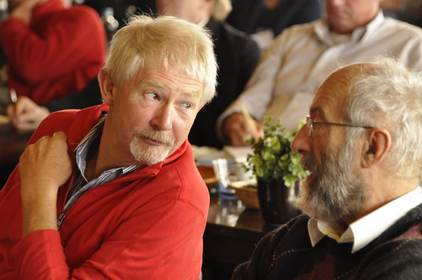 Joop Marquenie (oud-secretaris van de bodemdalingscommissie) en Jaap de Vlas