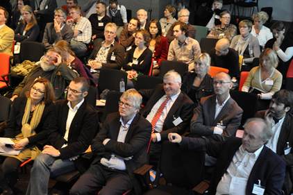 De zaal in ForumImages