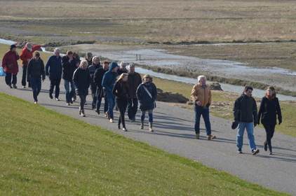 Henk de Vries (directeur It Fryske Gea) begeleidde de andere groep