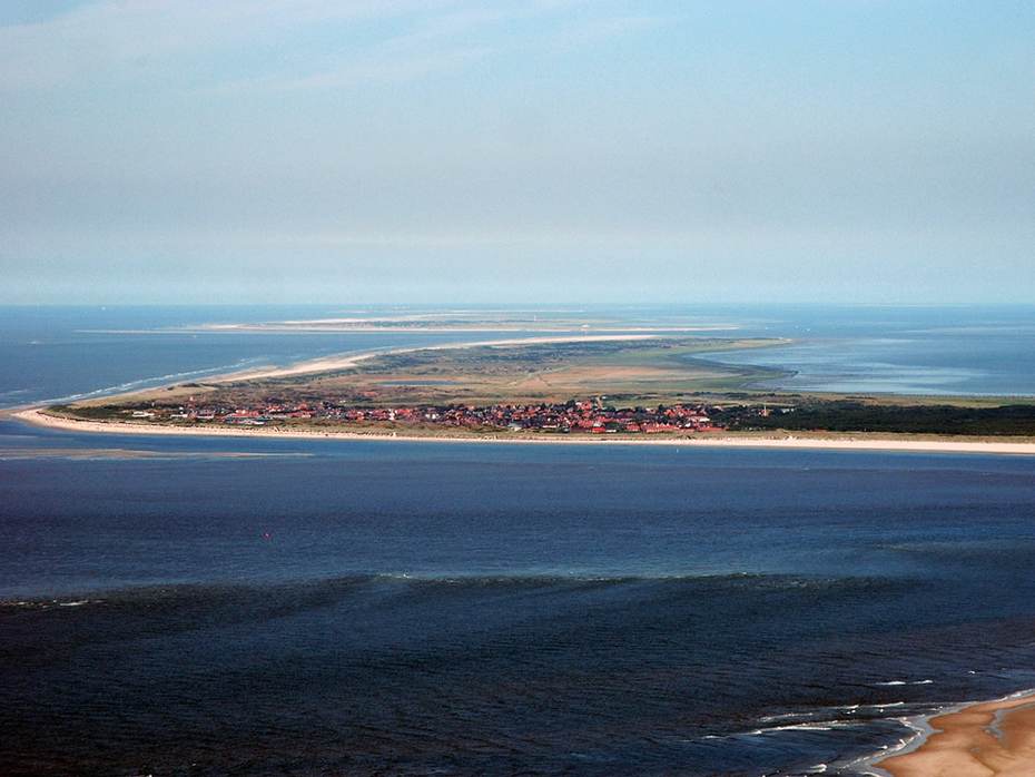 Langeoog vanuit de lucht. Bron: wikimedia