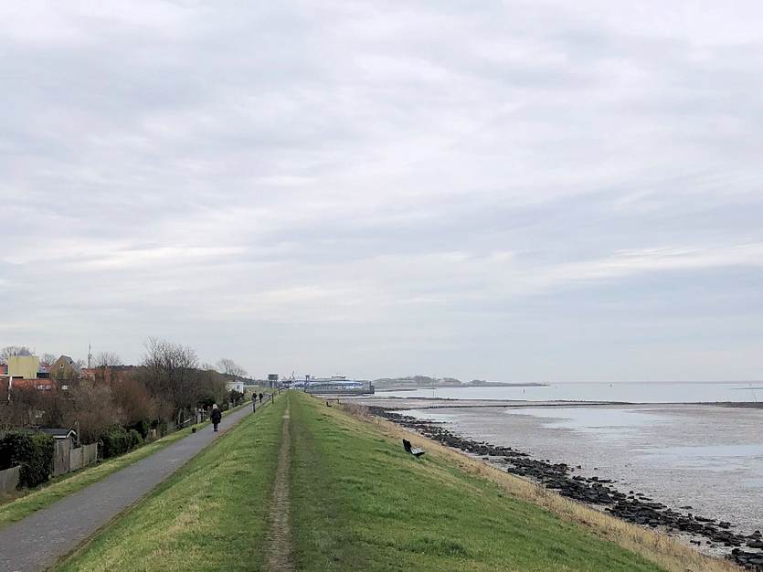 Wonen, werken en recreëren langs de randen van het wad. Foto: Jouke van Dijk