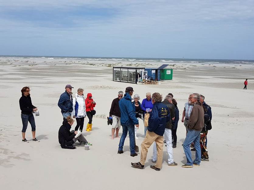 Deelnemers aan het Expeditieproject van AtelierNL op Oerol 2017. Foto: Rijkswaterstaat
