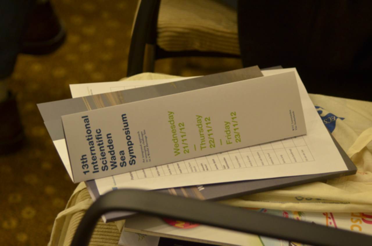 Symposium bag with all information