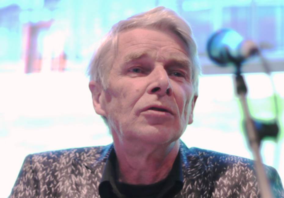 Peter Karstkarel tijdens zijn lezing