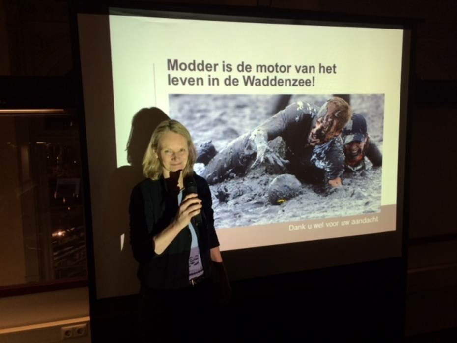Katja Phillipart tijdens de lezing