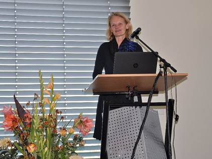 Katja Philippart, portefeuillehouder Ecologie van de Waddenacademie, presenteerde de Staat van het Wad. Foto: Cora de Leeuw