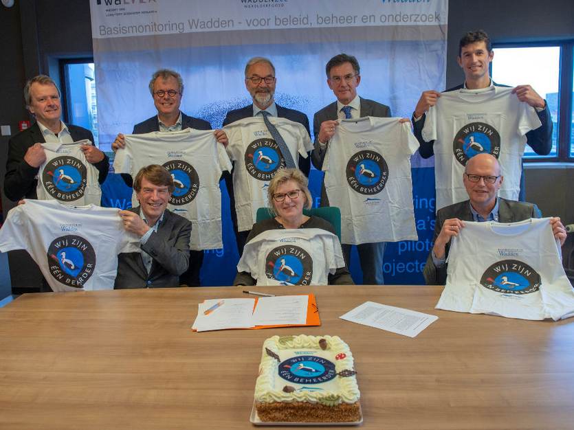 De ondertekenaars van de samenwerkingsovereenkomst Basismonitoring
