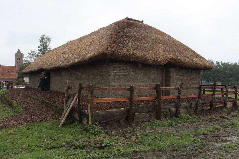 Zodenhuis in Firdgum. Foto: Jan H. de Boer
