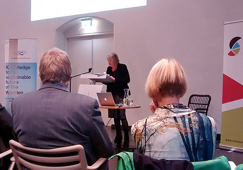 Lezing Greetje van den Bergh op 5 november in Groningen. Foto: Waddenacademie.