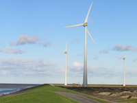 Windmolens in de Eemshaven.